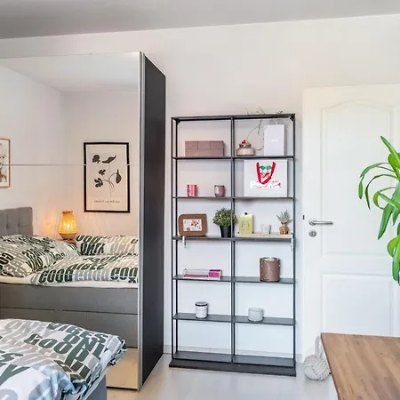 3-room In شقة