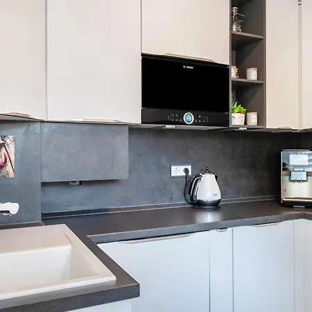 3-room In *