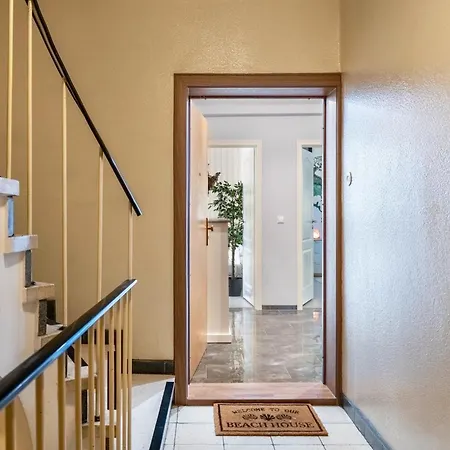 3-room In شقة *